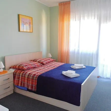 Two-bedroom In Opatija/opatija Riviera 15602
