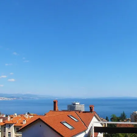 Two-bedroom In Opatija/opatija Riviera 15602 オパティヤ