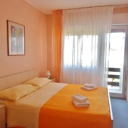 Two-bedroom In Opatija/opatija Riviera 15602